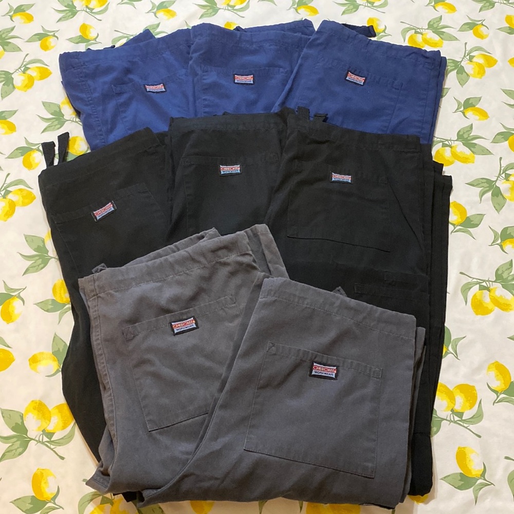 8 Scrub Pants size XS Cherokee